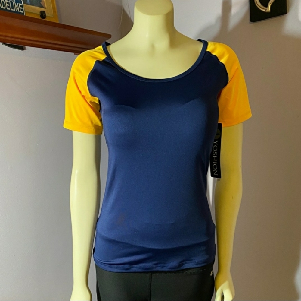 NWT Yoshion Active Athletic Top